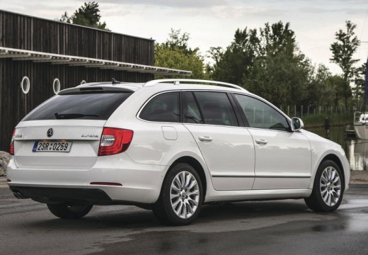Skoda Superb Combi