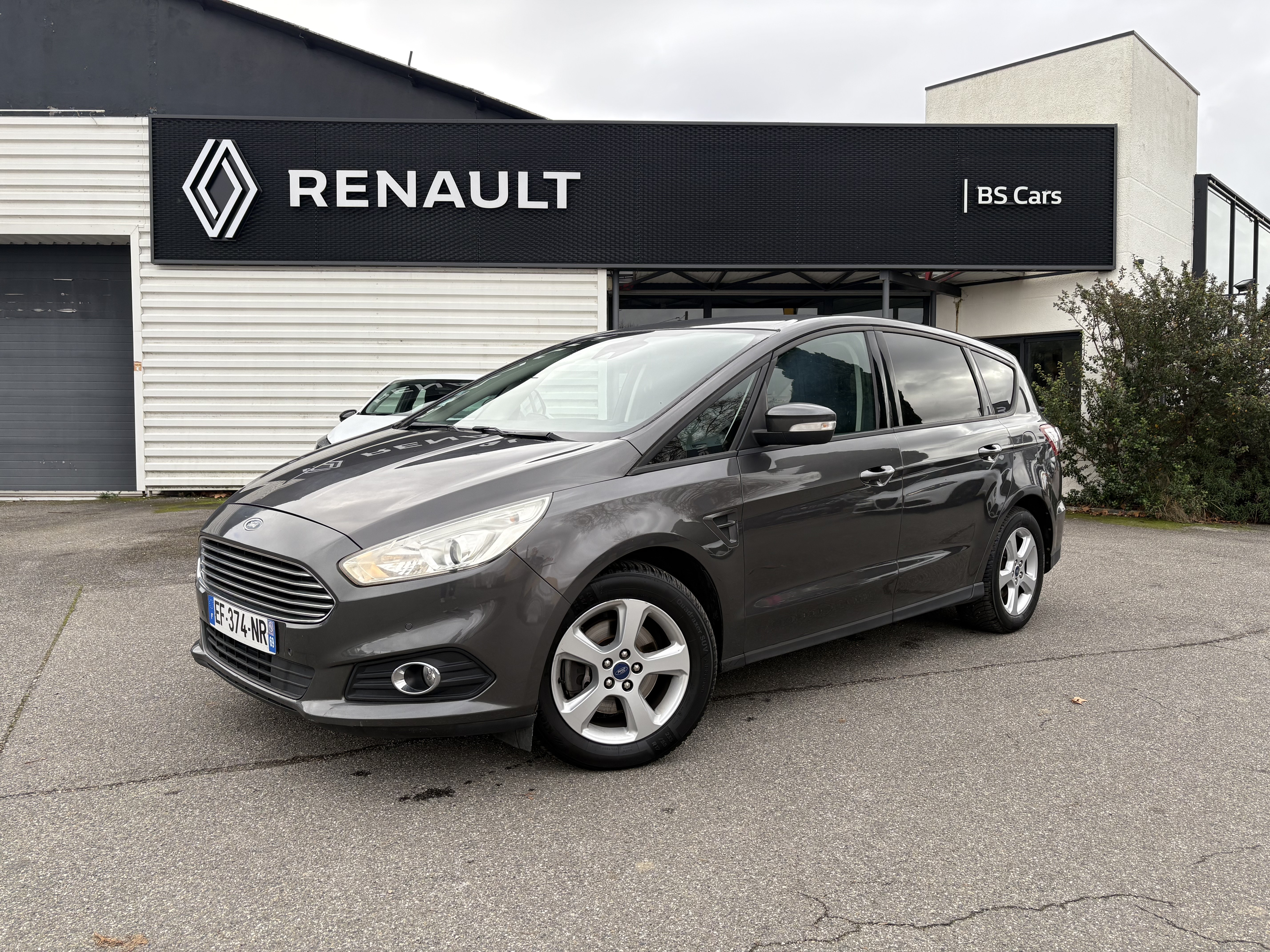 Ford S Max 2.0 TDCi 150ch Stop&Start Trend Occasion - 2016 - 91 990 km