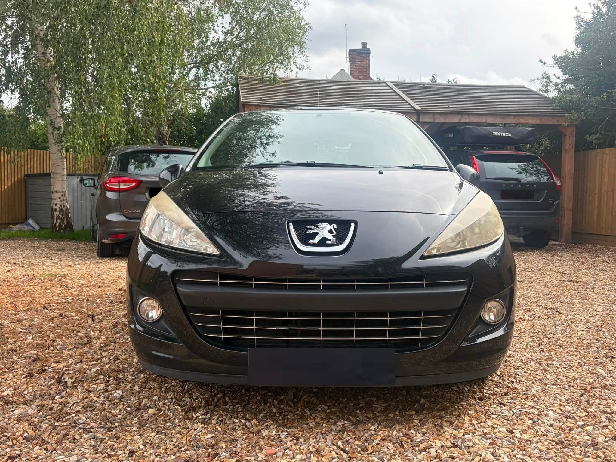 Peugeot 207 1.4 HDi70 Active 5p Occasion - 2010 - 206 998 km